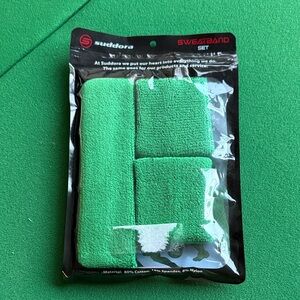 Suddora Green Sweatband Set